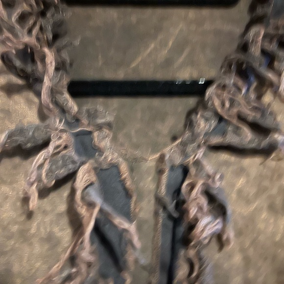 Women’s top - Picture 4 of 5